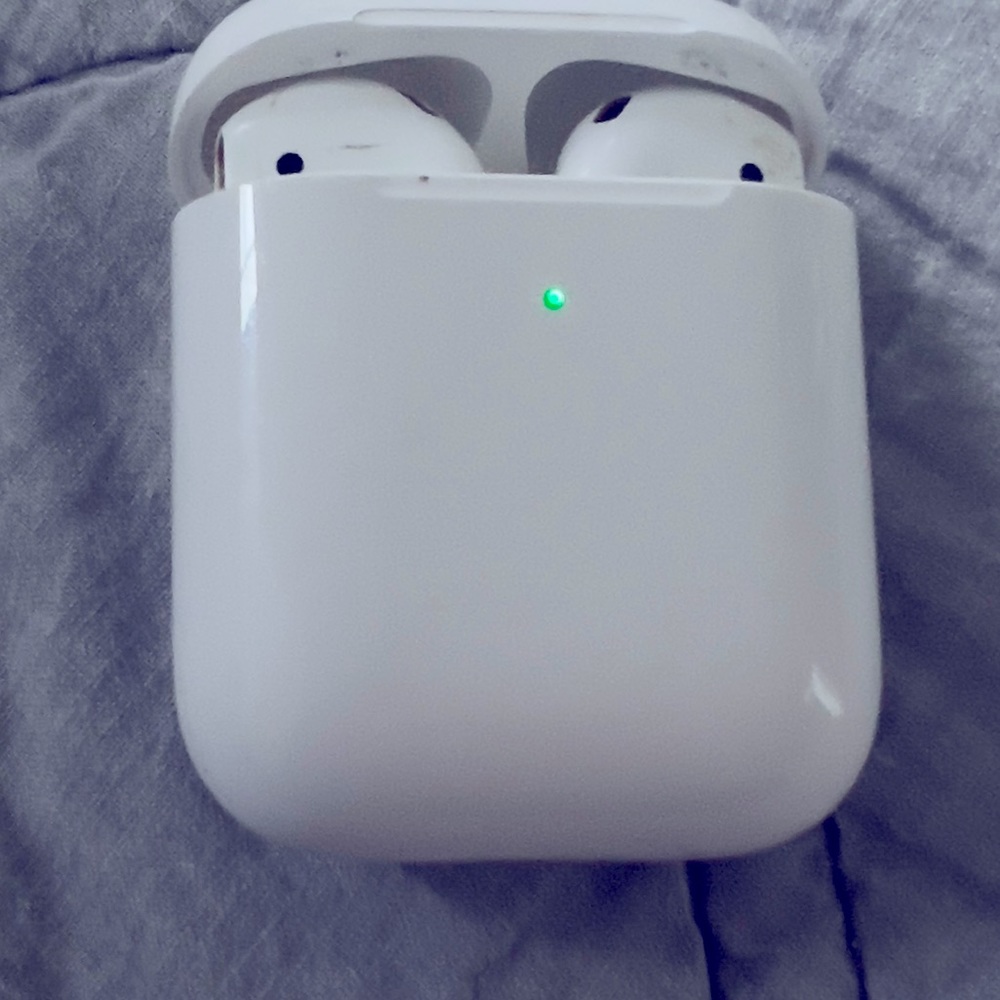 Apple Air pods